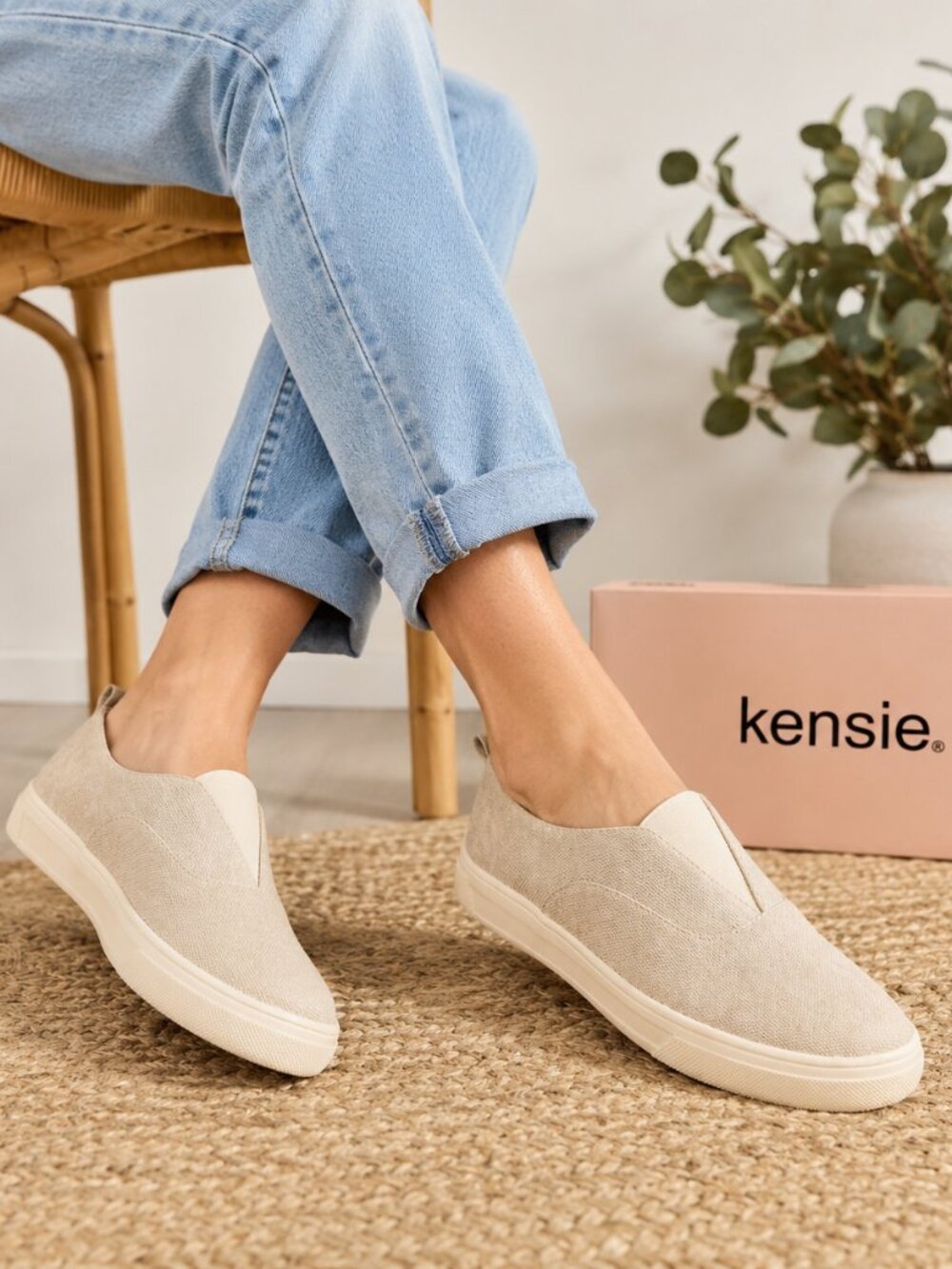 NEW Kensie Salia Beige Canvas Slip-On Sneakers, Size 6.5
